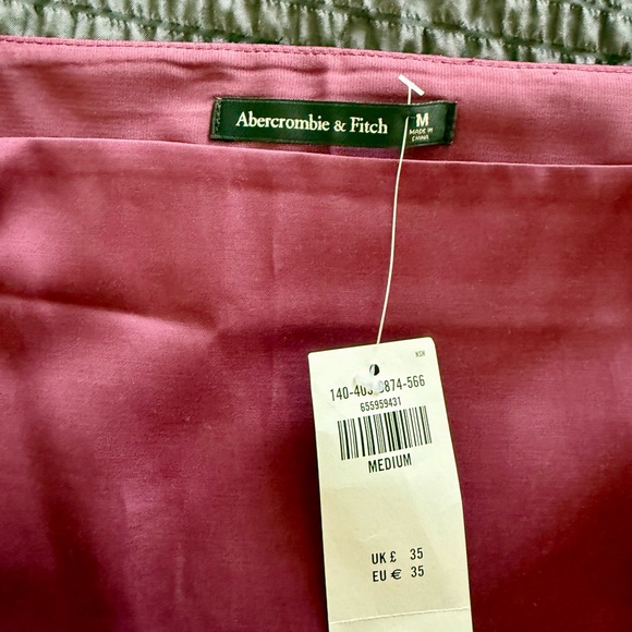 Abercrombie & Fitch Pink Crop Top - Picture 2 of 2